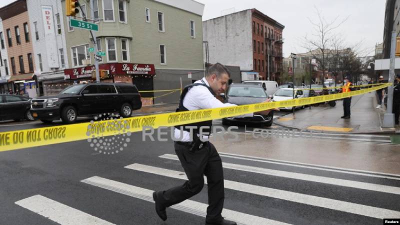 Cinco baleados y artefactos sin explotar en estación de tren de Nueva York Cinco baleados y artefactos sin explotar en estación de tren de Nueva York