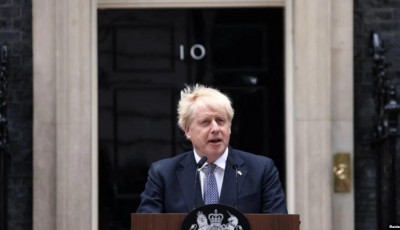 Boris Johnson renuncia como primer ministro británico