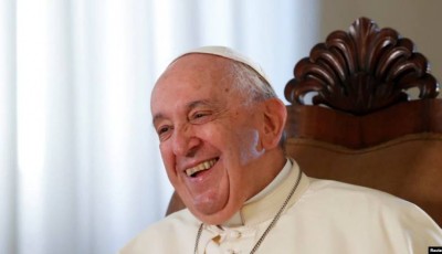 Papa Francisco niega que planee renunciar pronto
