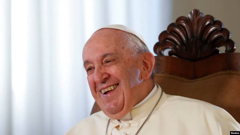 Papa Francisco niega que planee renunciar pronto