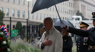 Biden honra a víctimas del 11 de septiembre