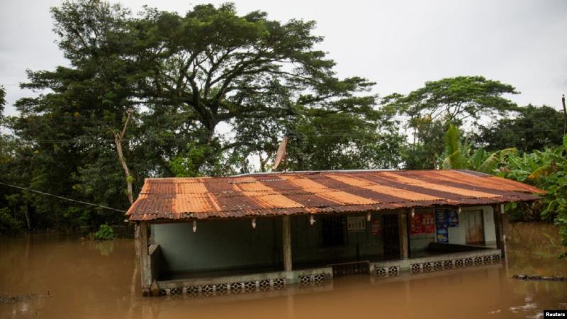 Huracán Julia anega Nicaragua con lluvias torrenciales Huracán Julia