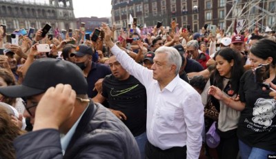 marcha multitudinaria en Ciudad de México