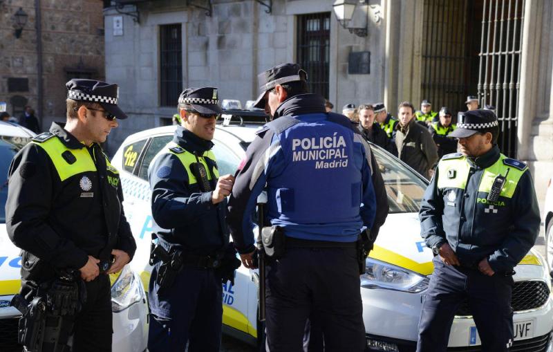 España intercepta paquete bomba en la embajada de EEUU en Madrid paquete bomba en la embajada de EEUU en Madrid