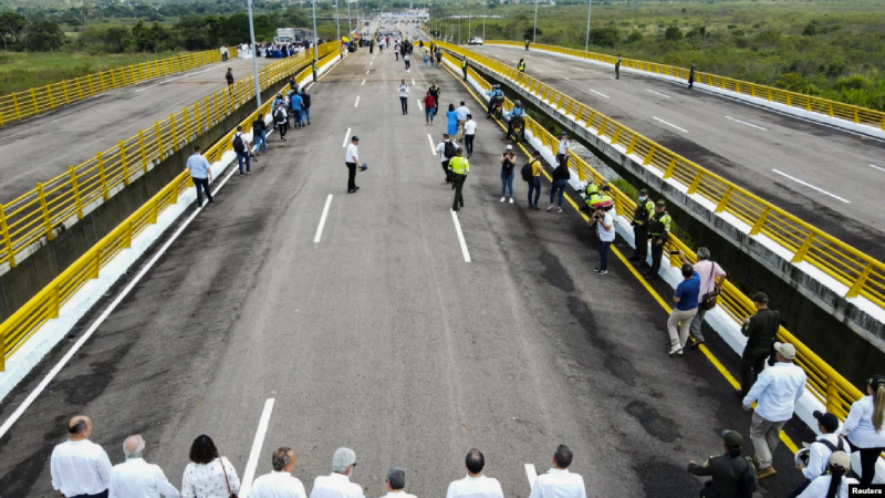 Colombia y Venezuela abren puente
