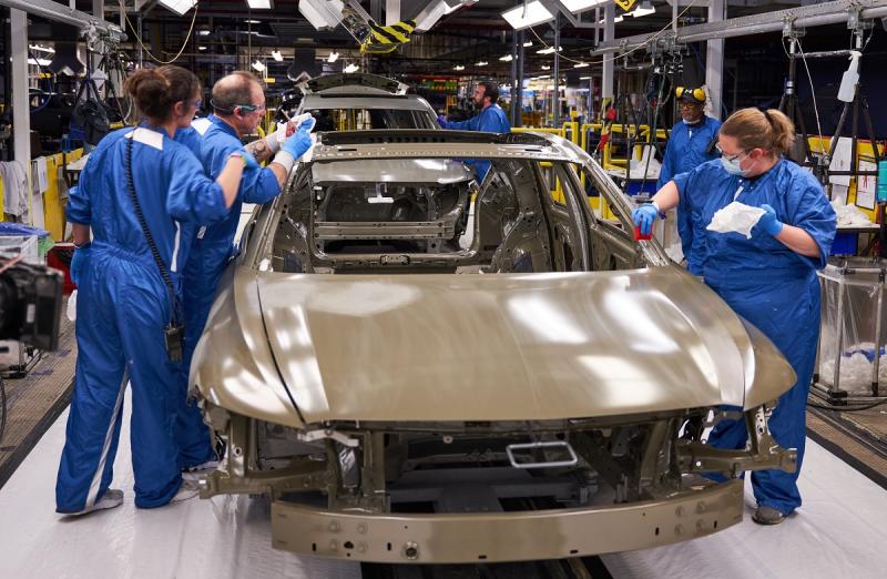 General Motors despedirá a miles de trabajadores de sus plantas