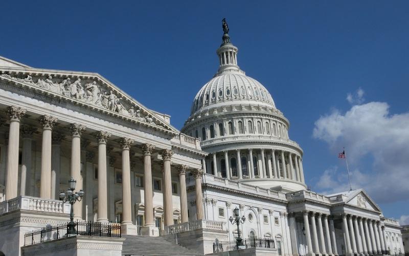 Legisladores de EEUU dan paso adelante para poner fin formalmente a la guerra en Irak poner fin formalmente a la guerra en Irak