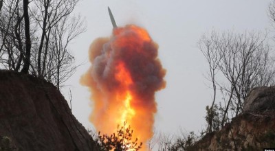 Corea del Norte dispara misiles