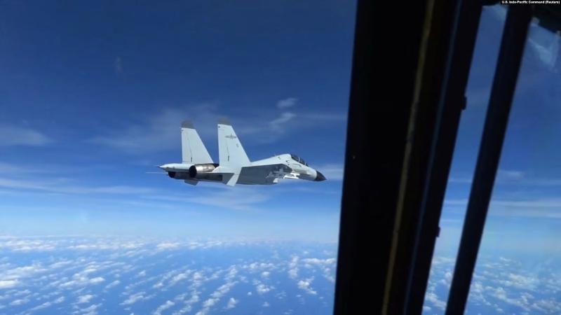 avión de combate chino