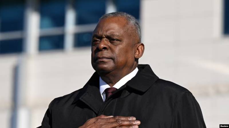 ARCHIVO - El secretario de Defensa de Estados Unidos, Lloyd Austin, captado el 13 de noviembre reciente durante una ceremonia en Seúl, Corea del Sur./Foto: Reuters.