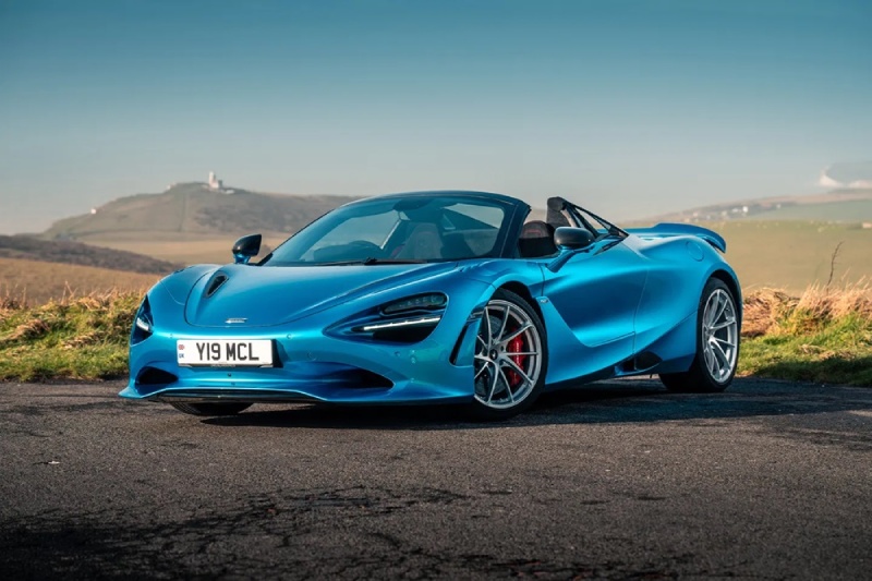 Latin Flavor Cars of the Year 2025