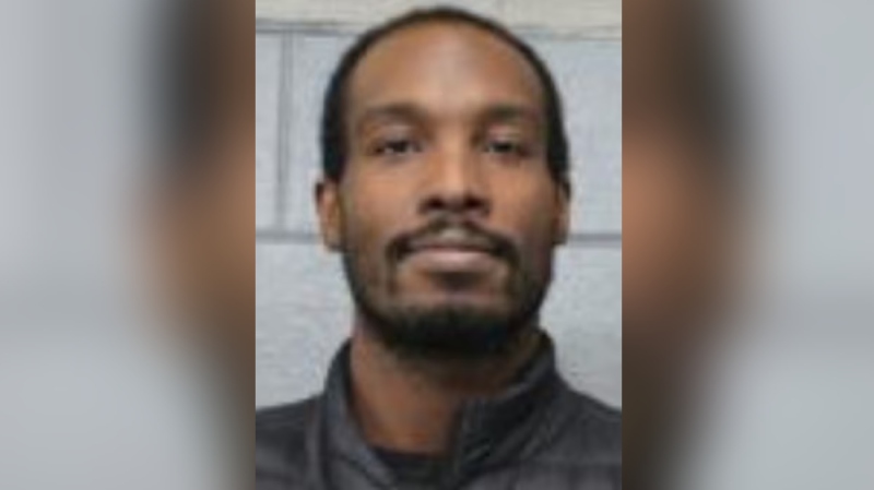 Hombre de Knob Noster enfrenta cargos por asesinato y uso de arma en tiroteo de 2024 Hombre de Knob Noster enfrenta cargos por asesinato y uso de arma en tiroteo de 2024