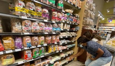 Precios al consumidor en EEUU suben más de lo previsto en diciembre