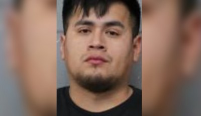 Un hombre de Kansas espera su extradición por tráfico de personas