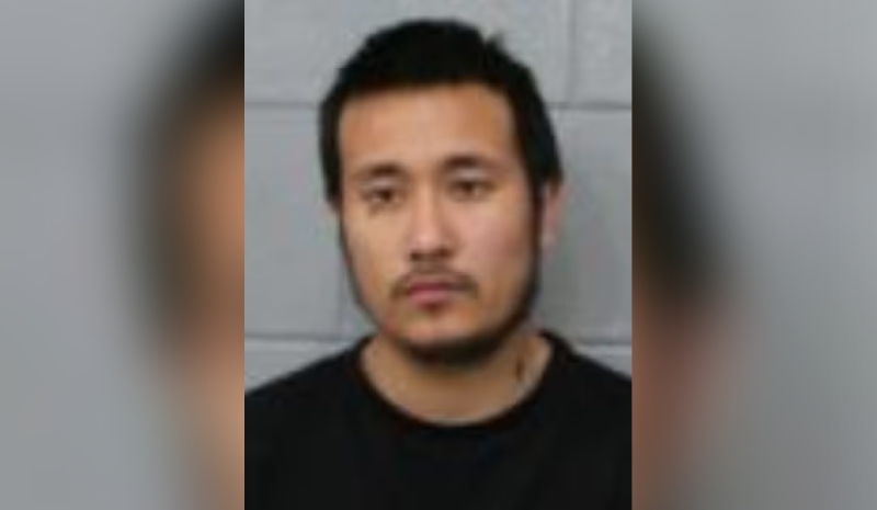 Hombre de Kansas City acusado de huir de la policía en vehículo robado Hombre de Kansas City acusado de huir de la policía en vehículo robado