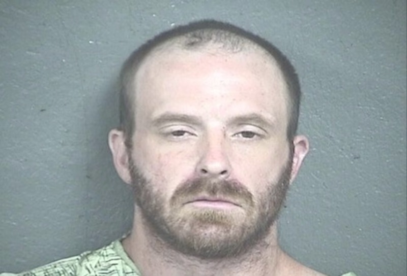Sospechoso de matar a policía de Kansas tenía 17 arrestos previos desde 2014