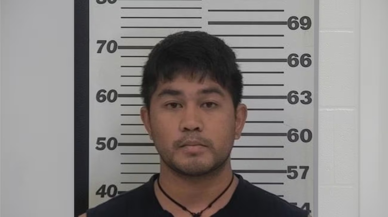 Hombre de Kansas City acusado de subir pornografía infantil a Facebook Hombre de Kansas City acusado de subir pornografía infantil a Facebook