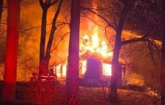 Intensa jornada de incendios pone a prueba a los bomberos de Kansas City