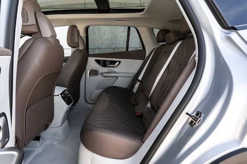 Mercedes-Benz EQE del 2026