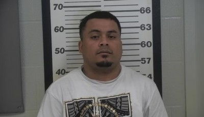 Acusado de grabar en los baños del aeropuerto de Kansas City pide reducir su fianza